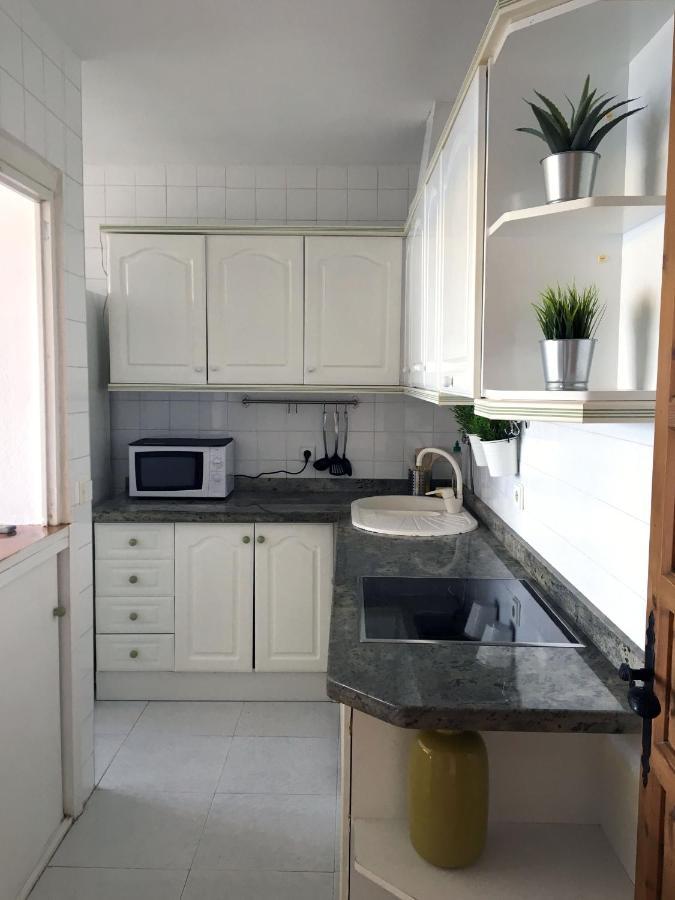 Apartamento Con Vistas Al Mar. Primera Linea De Playa. Агуадулсе Екстериор снимка